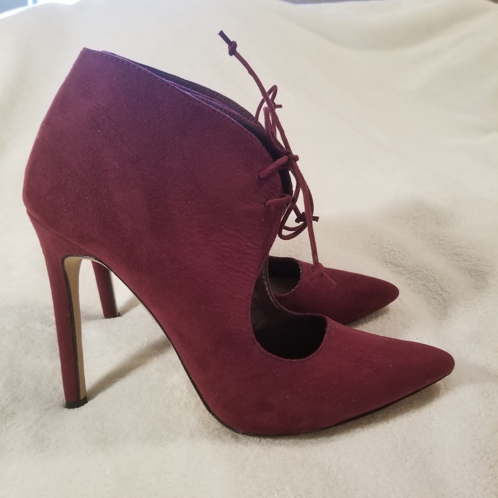 Aldo Women's Sz 7 burgundy SEXY x-high heels EUC